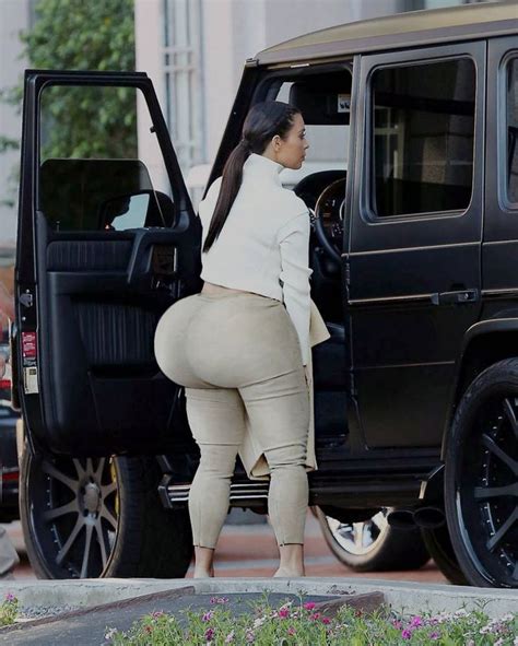 Kim Kardashian Morph By Cheekfreek Kim Kardashian Kardashian Kim