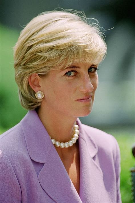 O Icônico Corte De Cabelo Da Princesa Diana Em 20 Fotos Vogue