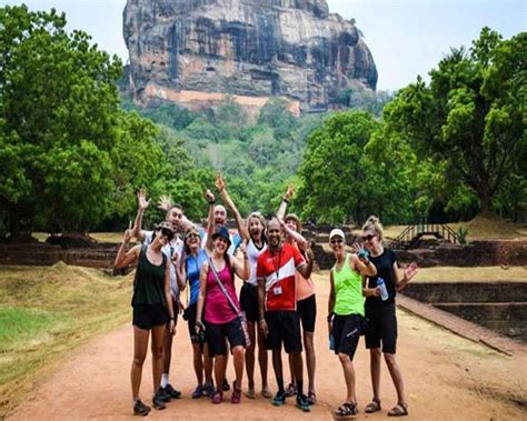 Over 100000 Tourists In A Month After 2 Years Ceylon Independent