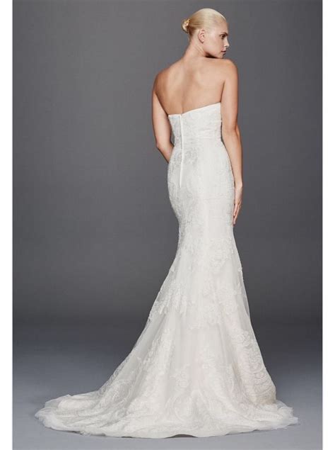 I purchased this dress in december 2017 after stalking it on the retail website. Truly Zac Posen Bridal | Strapless lace wedding dress ...