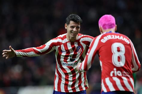 Diario HOY El Atlético cumple y entra en puestos de Champions