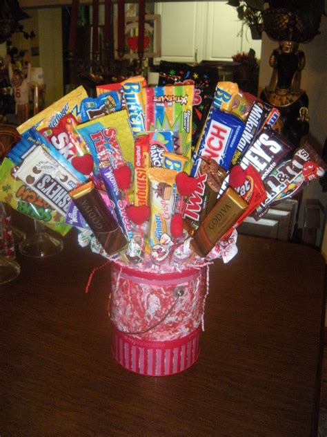 Christmas gift ideas to send overseas. Valentine's Day Basket....was sent overseas