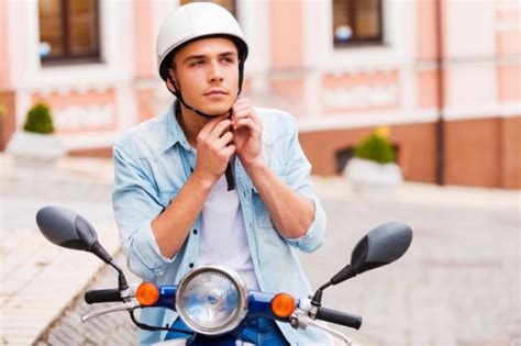 E-BIKES, MOPEDS, SCOOTERS: LICENCING AND INSURANCE ...