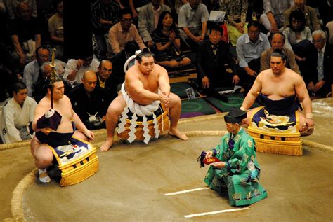 Tokyo Ii La Gran Final De Sumo En Ryogoku Kokugikan