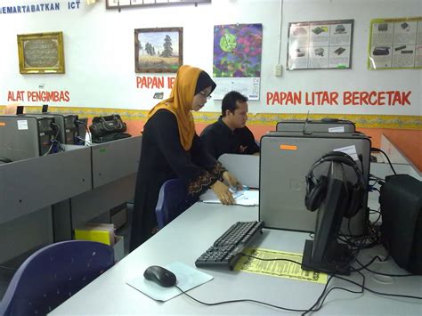 Apdm kpm 2021 adalah apklikasi pangkalan data murid yang diperkenalkan oleh pihak kementerian pendidikan malaysia. Pengisian Data Aplikasi Pangkalan Data Murid (APDM) ~ ICT ...