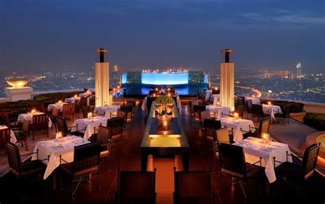 Yes, we know there's a 'theatre' within this list of unique bars in bangkok. Siamvan Travel: Top 15 Bangkok roof top bar