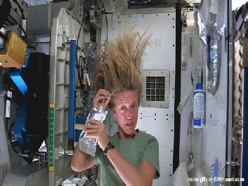 How Astronauts Wash Their Hair In Space GIFs The Daily Edge