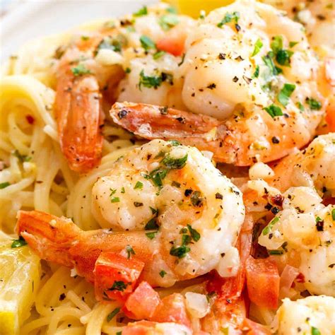 Easy shrimp scampi without wine, add pasta and you'll have dinner in less than 30 minutes. Shrimp Scampi - La Rotonda Ristorante