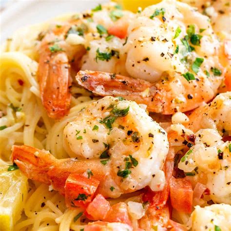 Thank you to qfc for sponsoring this post! Shrimp Scampi - La Rotonda Ristorante