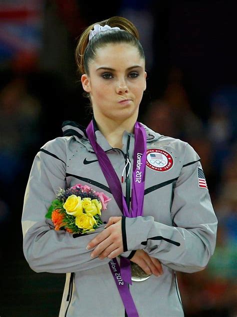 Mckayla Maroney Vault Mckayla Maroney Of Team Usa S Gymnastics