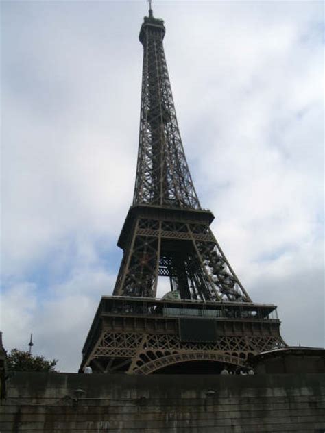 Paris The Eiffel Tower By Kingdom Anime On Deviantart