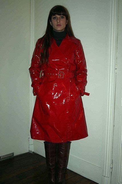 Pin By Kornet Mackormik On Stuff I Like Raincoat Fashion Rainwear