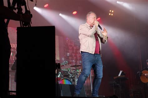 Review Simple Minds Pretenders Kt Tunstall Colchester Castle Park August 26th 2018