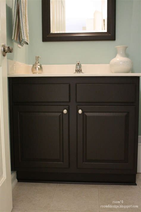 Oh I Want To Paint Our Bathroom Cabinet For The Home Painted Vanity Bathroom Bathroom