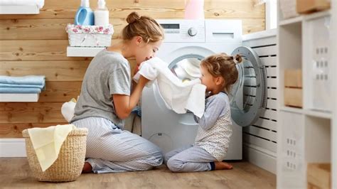 How To Make Laundry Smell Good Green Living Zone