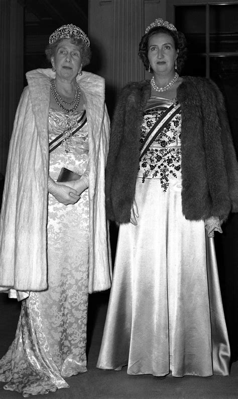 Queen Victoria Eugenia Of Spain And Princess Maria De Las Mercedes