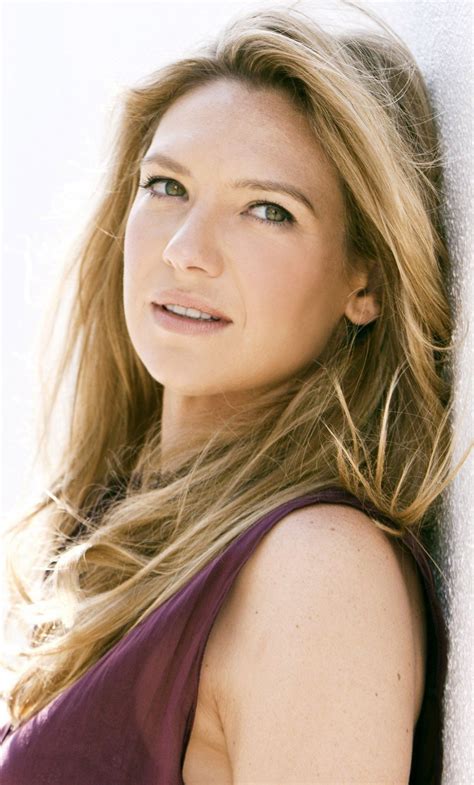 Download Wallpaper 1280x2120 Beautiful And Gorgeous Actress Anna Torv