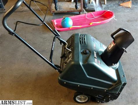 The first time out each winter it usually dad is sure the carb was working fine so he brought the snowblower over for me to look at. ARMSLIST - For Sale/Trade: Craftsman snow blower