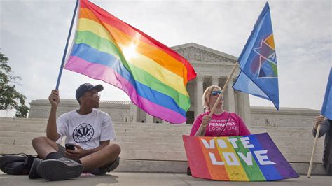 Supreme Court Declares Same Sex Marriage Legal In All 50 States