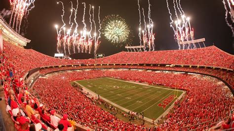 • 100 animated wallpapers for wallpaper engine #wallpaper wallpaper engine: HD Desktop Wallpaper Kansas City Chiefs NFL | 2021 NFL ...