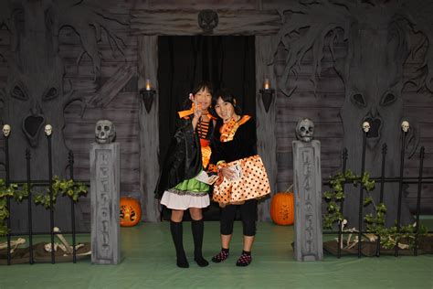 Www Marks English School Com Games Halloween Html - Haunted House Halloween party, Haunted house decorations, and Pokemon