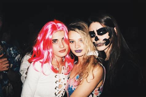Victorias Secret Angels Emily Ratajkowski And More Model Halloween