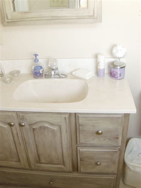 From modern design to upcycled antique pieces, your vanity is essential to your bathroom design. Down on Sanford: Bathroom Vanity Redo