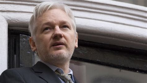 Julian assange supporters urge joe biden to drop prosecution. Julian Assange droht der Rauswurf aus der Botschaft ...
