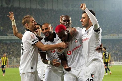 Beşiktaş haftalık maç programını, geçmiş maç sonuçları, detaylı beşiktaş fikstür bilgilerini ntvspor'da. Fenerbahçe - Beşiktaş - Maç Sonucu