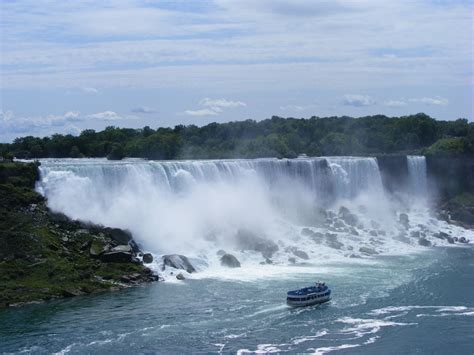 Niagara Falls Travel Guide And Travel Info Tourist Destinations
