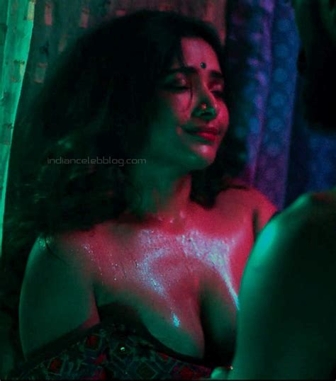 Shweta Basu Prasad Sexy Deep Cleavage India Lockdown Hd Caps