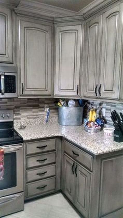 White And Grey Kitchen What Colour Walls - what colour walls go with white and grey kitchen