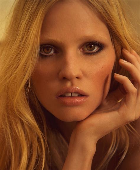 Lara Stone Biographie Et Filmographie