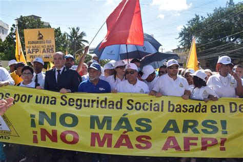 La Asociación Dominicana De Profesores Se Manifestó En Contra Del