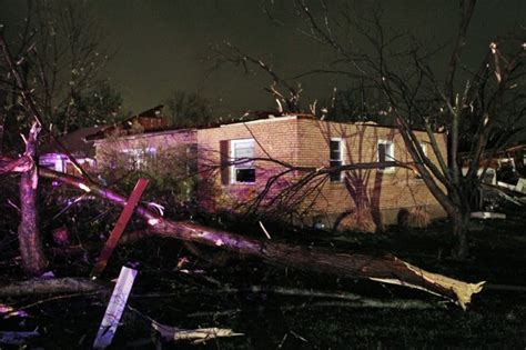 The Original Weather Blog Tornadoes Strike Hazelwood Mo St Louis