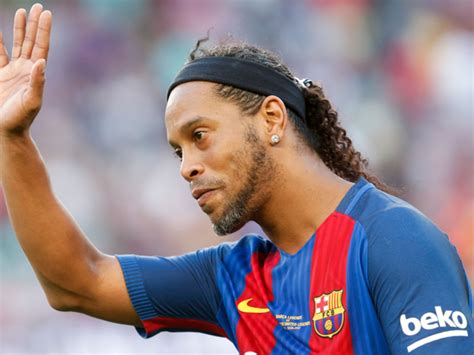 Ronaldinho Hairstyle 2019