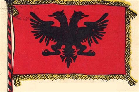 Historia e shqiponjës dykrenëshe flamurit kuqezi dhe himnit shqiptar