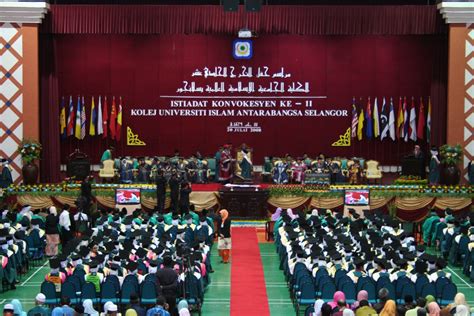 Kolej universiti islam antarabangsa selangor (kuis) merupakan sebuah institusi pengajian tinggi islam milik penuh majlis agama islam selangor (mais) yang ditubuhkan di bawah akta ipts 1996. KUIS 11th Convocation Ceremony | Selangor International ...