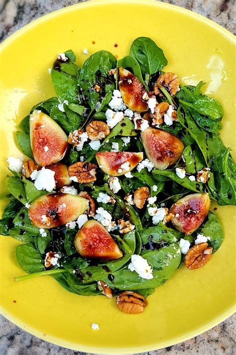 Spinach Fig And Goat Cheese Salad With Honey Balsamic Dressing