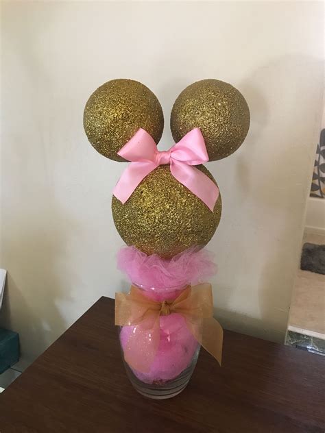 Made This Pink Gold Minnie Centerpiece For A Girls Party Minnie