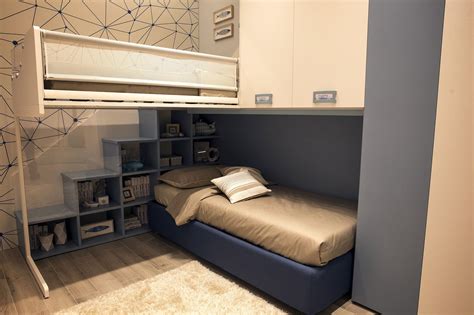 Our corner bunk bed is the optimal solution for larger kids' rooms. 15 Ways to Maximize Corner Space in Kids' Bedrooms