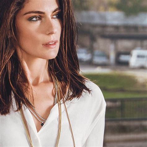 Anna valle (en womeze amna valle , rome , 1975 junhe 19 ) estat aktora ewropieze , venkinta de le konkurse de bellece frawla italie en 1995. Actress Anna Valle wears Fope Jewels again. A Tale of Beauty - chapter 3 | Belle donne, Donne ...