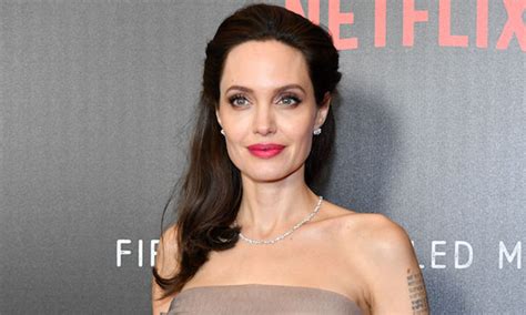 Angelina Jolie Bio Age Height Early Life Career Personal Life