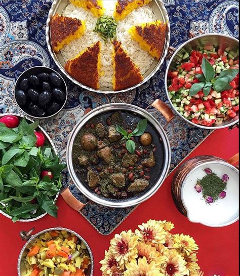 شما هم قورمه سبزی 😋 دوس دارین؟ Persian Food Iranian Cuisine Persian