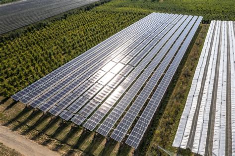 Photovoltaik Auf Dem Acker Landwirte Zeigen Wie Es Geht
