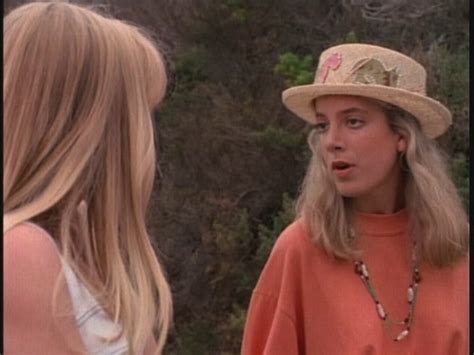Beverly hills, 90210 was one of the most popular teen dramas during the early 1990s. 1x02 The Green Room - Beverly Hills 90210 Image (18675590 ...