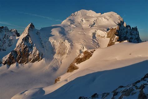 Pop culture references for the name neige. Dôme de Neige des Écrins, avalanche kills 7 alpinists in ...