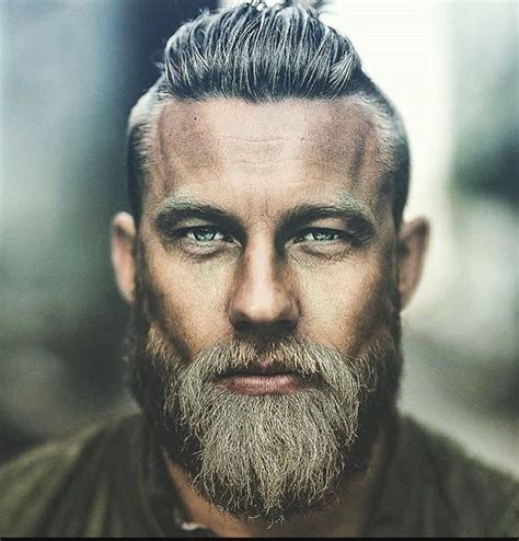 How to trim a once you've nailed your beard style, you're ready to take on the world looking, feeling, and being slim your face with an angled shave along your cheekbones. Spartan beard | Older mens hairstyles, Haircut names for men