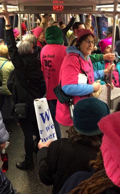 تظاهرات گسترده زنان علیه ترامپ در واشنگتن