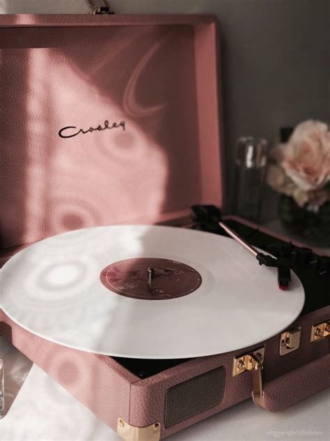 Maybe you would like to learn more about one of these? Pin by Cleo on Patty BTS ROoM in 2020 | Harry styles ...
